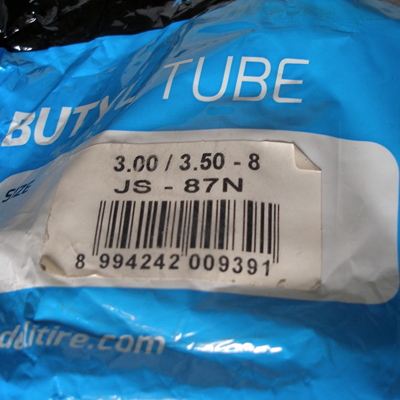 Kamera 3.50-8 Deli tire на колесо